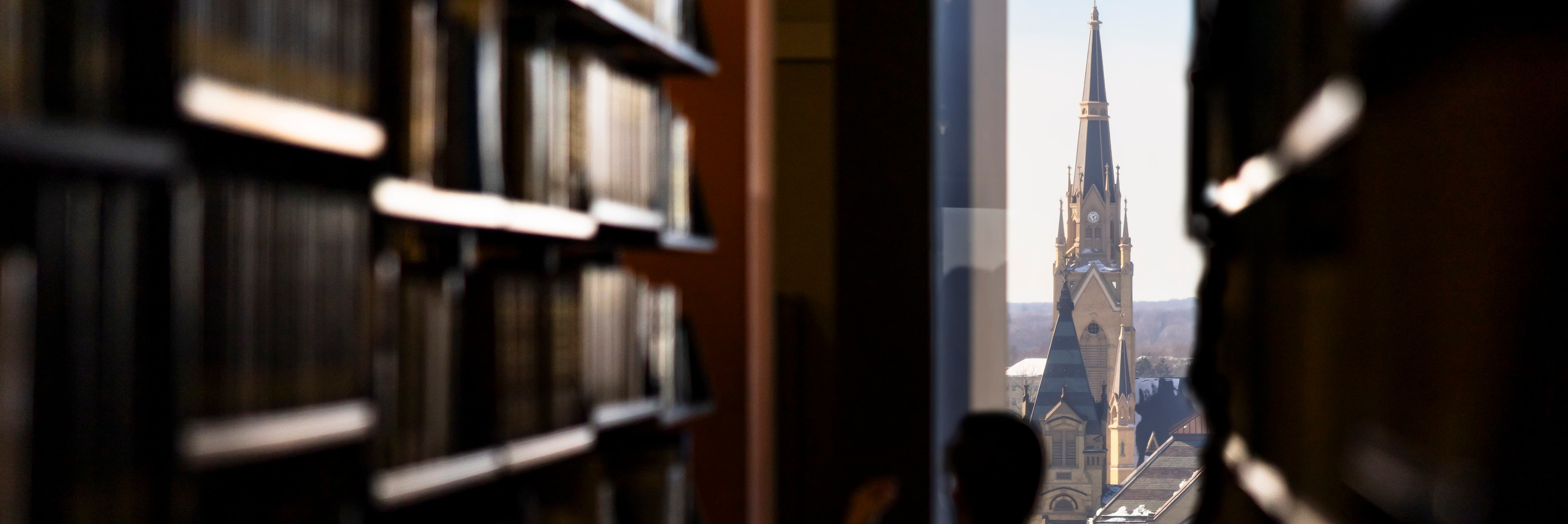Dave Gura teaching in Rare Books and Special Collections